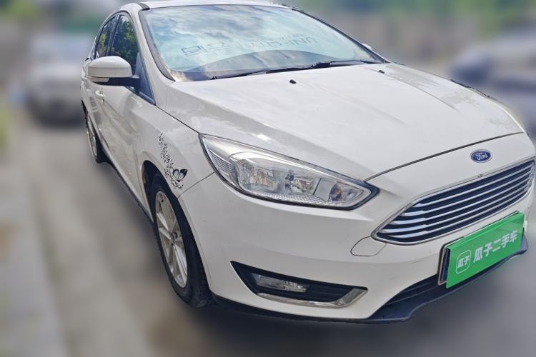 Used Ford Focus 2017 Sedan 1.6L Automatic Fashion Edition Smart Drive Version Front Right 45 Deg