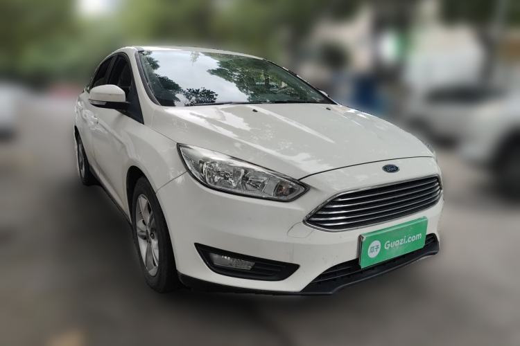 Used Ford Focus 2017 Sedan 1.6L Manual Comfort Plus SmartDrive Edition Front Right 45 Deg