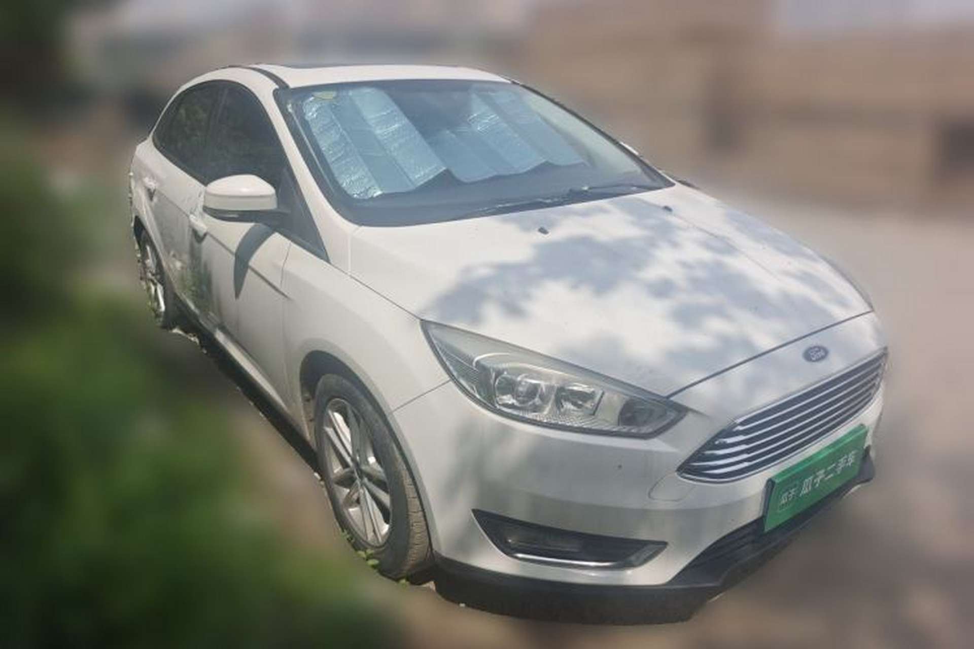 Used Ford Focus 2017 Sedan EcoBoost 125 Manual – Ultra-Style Edition with SmartDrive Features Front Right 45 Deg