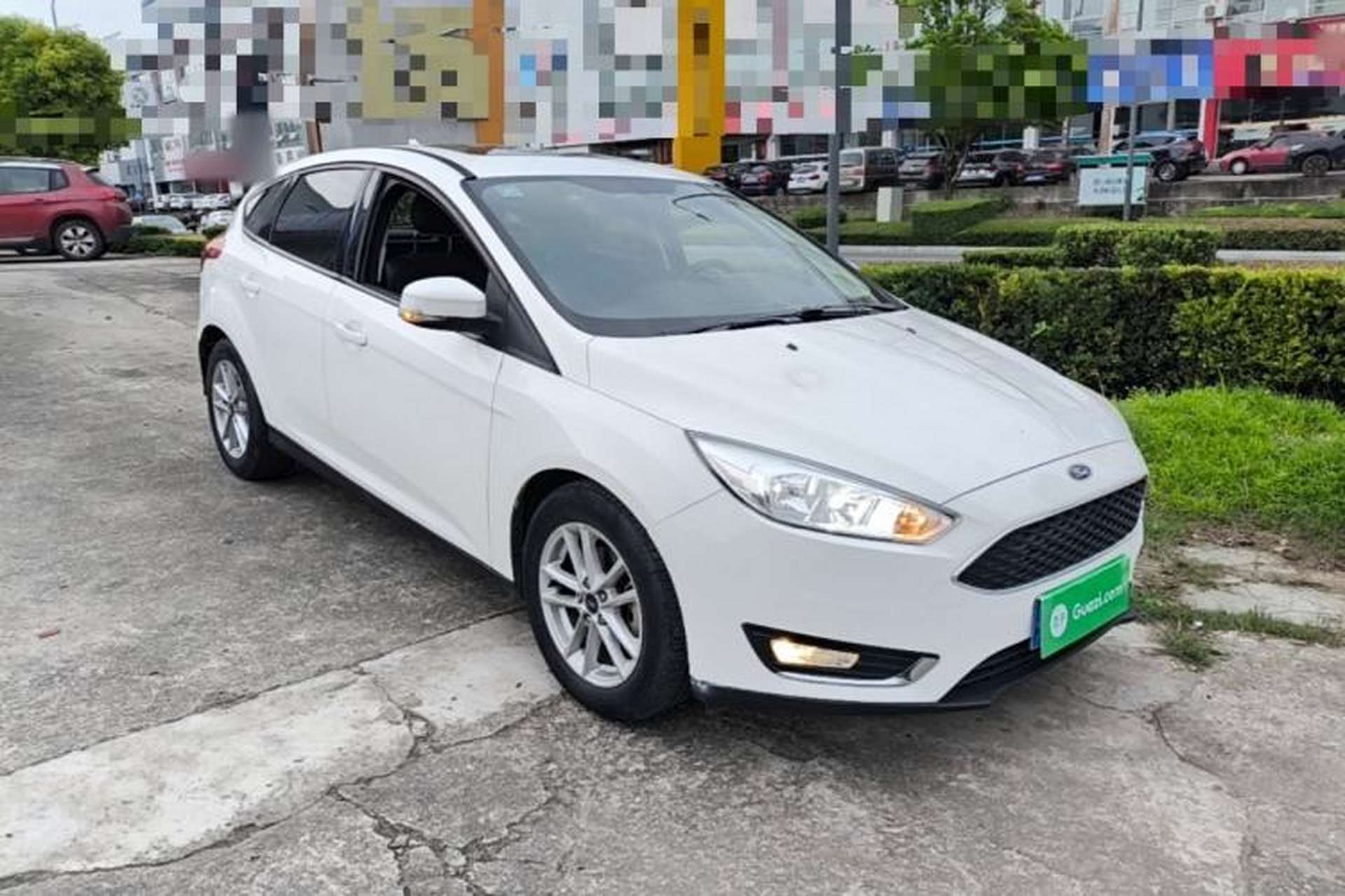 Used Ford Focus 2017 Hatchback 1.6L Automatic Fashion Edition Smart Drive Version Front Right 45 Deg