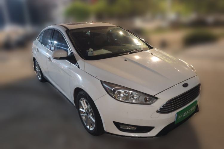 Used Ford Focus 2017 Sedan 1.6L Automatic Fashion Edition Smart Drive Version Front Right 45 Deg
