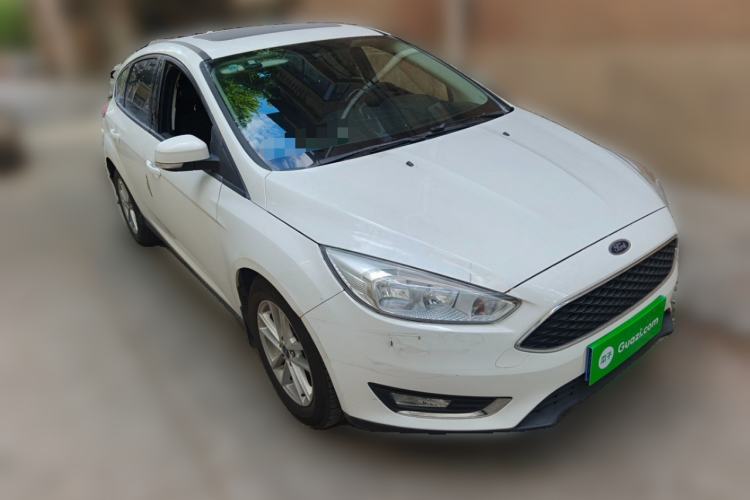Used Ford Focus 2017 Hatchback 1.6L Automatic Fashion Edition Smart Drive Version Front Right 45 Deg