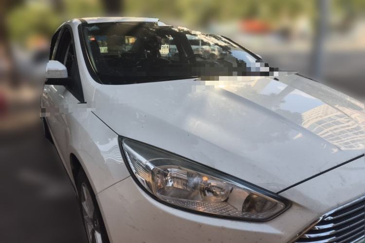 Used Ford Focus 2017 Sedan 1.6L Automatic Fashion Edition Smart Drive Version Front Right 45 Deg
