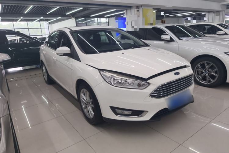 Used Ford Focus 2017 Sedan 1.6L Automatic Fashion Edition Smart Drive Version Front Right 45 Deg