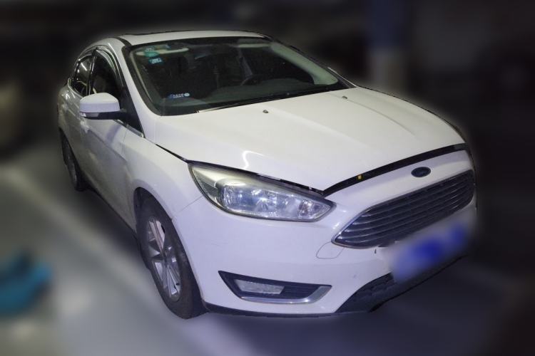 Used Ford Focus 2017 Sedan EcoBoost 180 Automatic Elite Model Front Right 45 Deg