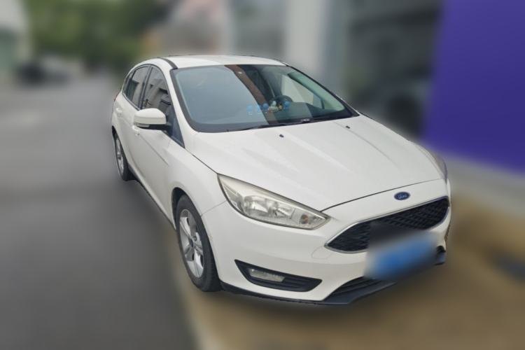 Used Ford Focus 2017 Hatchback 1.6L Automatic Comfort Plus SmartDrive Edition Front Right 45 Deg