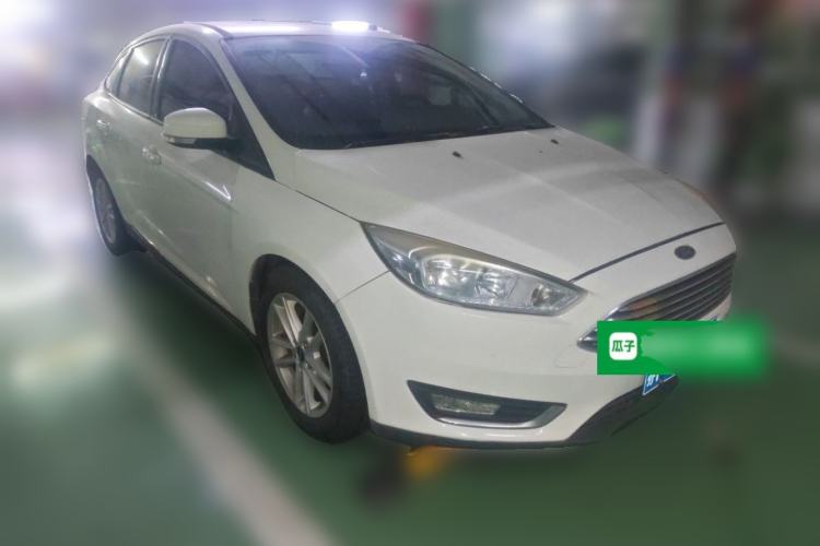 Used Ford Focus 2017 Sedan EcoBoost 125 Automatic Supreme Style SmartDrive Edition Front Right 45 Deg