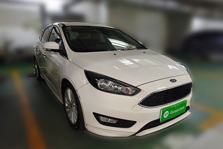 Used Ford Focus 2017 Hatchback EcoBoost 180 Automatic Sport Model Front Right 45 Deg