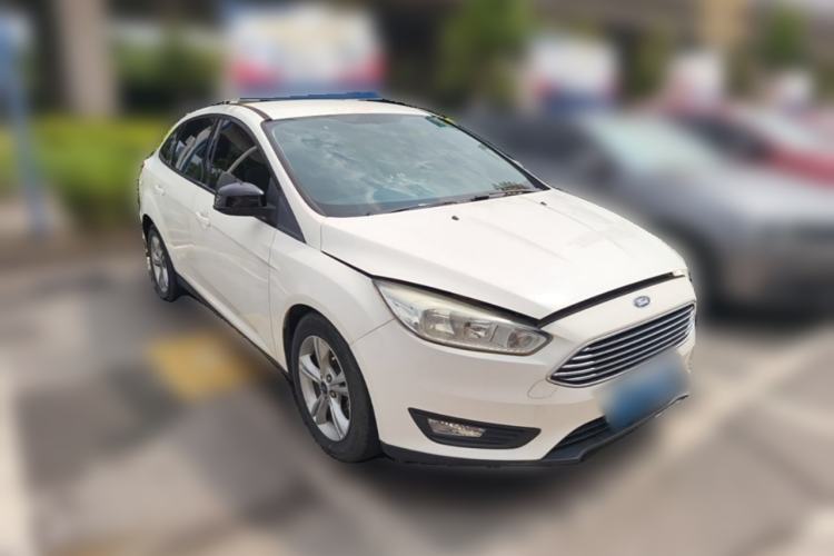 Used Ford Focus 2017 Sedan 1.6L Automatic Comfort Plus SmartDrive Edition Front Right 45 Deg