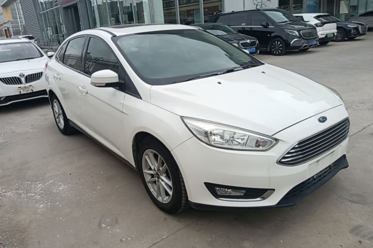 Used Ford Focus 2017 Sedan 1.6L Automatic Fashion Edition Smart Drive Version Front Right 45 Deg