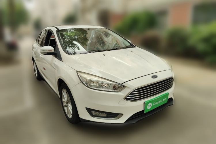 Used Ford Focus 2017 Sedan 1.6L Automatic Fashion Edition Smart Drive Version Front Right 45 Deg