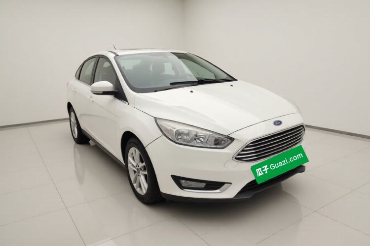 Used Ford Focus 2017 Sedan EcoBoost 180 Automatic Elite Model Front Right 45 Deg