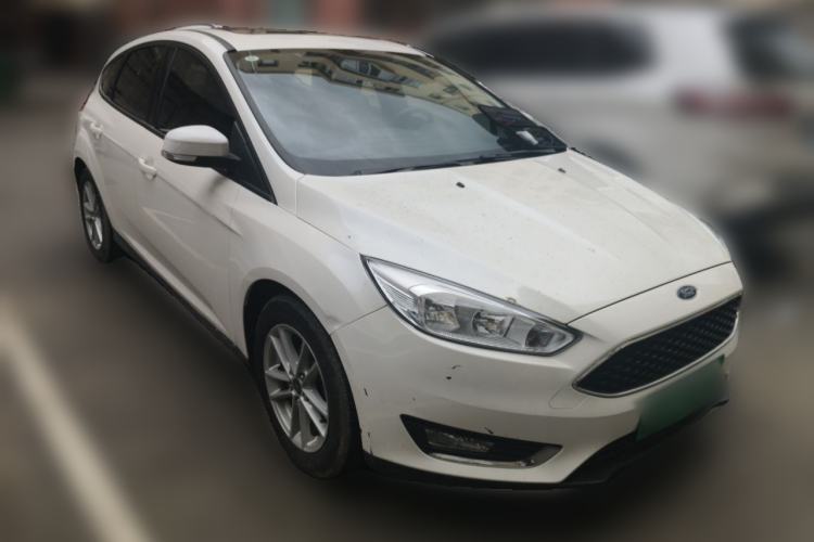 Used Ford Focus 2017 Hatchback 1.6L Automatic Fashion Edition Smart Drive Version Front Right 45 Deg