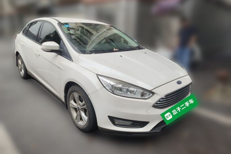 Used Ford Focus 2017 Sedan 1.6L Automatic Comfort Plus SmartDrive Edition Front Right 45 Deg