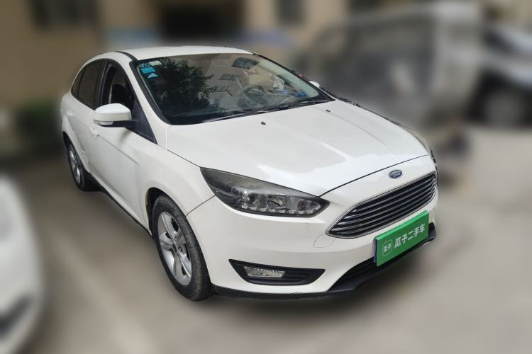 Used Ford Focus 2017 Sedan 1.6L Manual Comfort Plus SmartDrive Edition Front Right 45 Deg