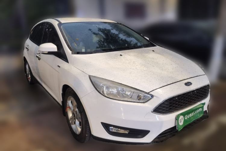 Used Ford Focus 2017 Hatchback 1.6L Automatic Comfort Plus SmartDrive Edition Front Right 45 Deg