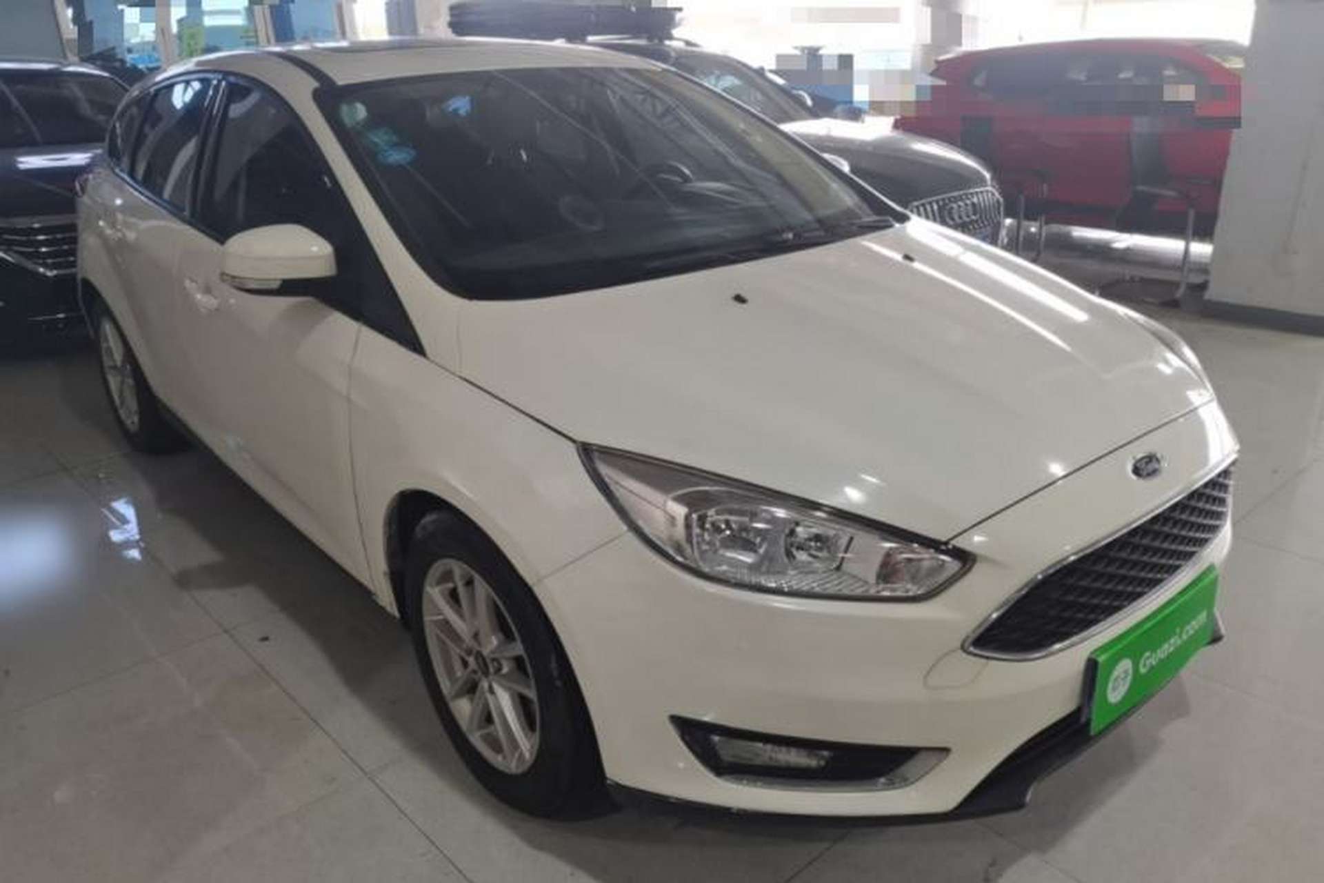 Used Ford Focus 2017 Hatchback 1.6L Manual Fashion Edition SmartDrive Version Front Right 45 Deg