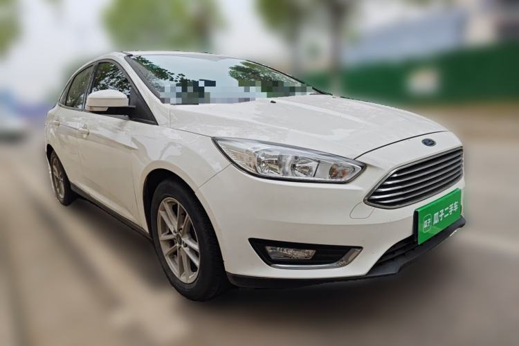 Used Ford Focus 2017 Sedan 1.6L Automatic Fashion Edition Smart Drive Version Front Right 45 Deg