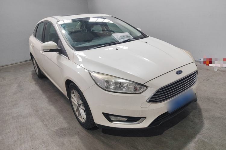 Used Ford Focus 2017 Sedan EcoBoost 180 Automatic Elite Model Front Right 45 Deg