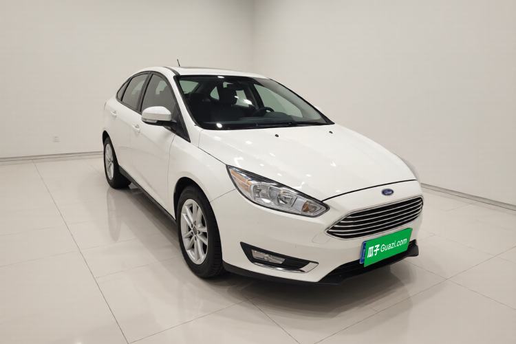 Used Ford Focus 2017 Sedan 1.6L Automatic Fashion Edition Smart Drive Version Front Right 45 Deg