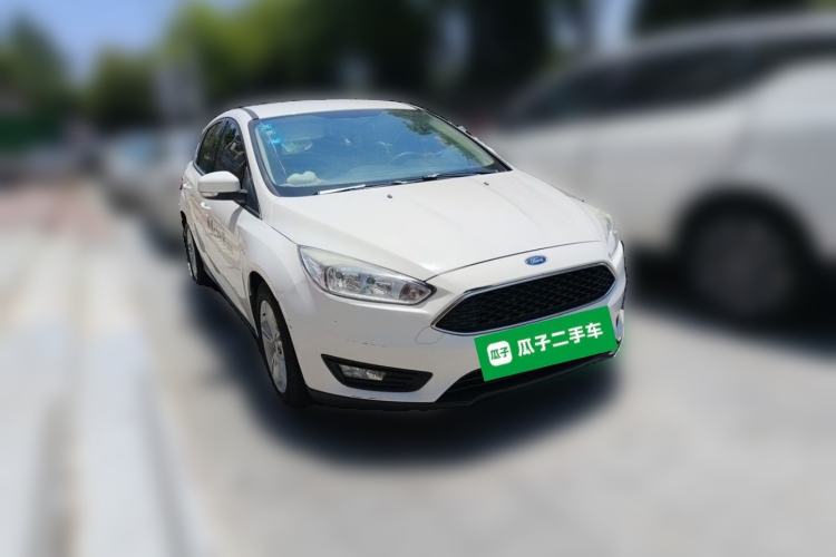 Used Ford Focus 2017 Hatchback 1.6L Automatic Comfort Plus SmartDrive Edition Front Right 45 Deg
