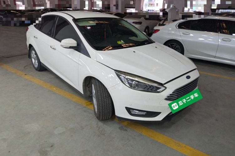 Used Ford Focus 2017 Sedan 1.6L Automatic Comfort Plus SmartDrive Edition Front Right 45 Deg