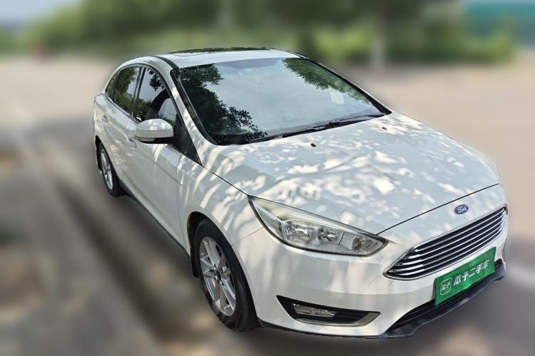 Used Ford Focus 2017 Sedan 1.6L Automatic Fashion Edition Smart Drive Version Front Right 45 Deg