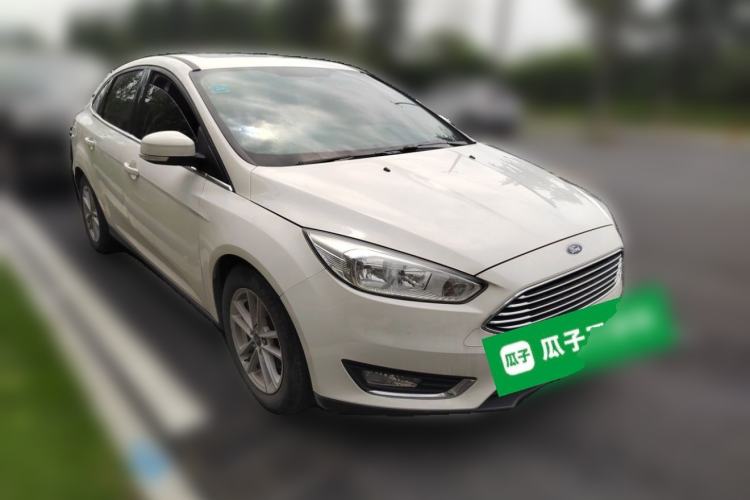 Used Ford Focus 2017 Sedan EcoBoost 180 Automatic Elite Model Front Right 45 Deg