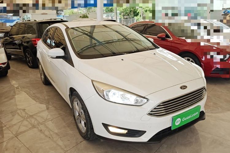 Used Ford Focus 2017 Sedan 1.6L Manual Comfort Plus SmartDrive Edition Front Right 45 Deg