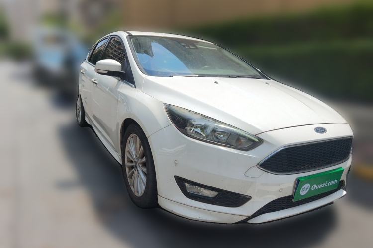 Used Ford Focus 2017 Hatchback EcoBoost 180 Automatic Sport Model Front Right 45 Deg