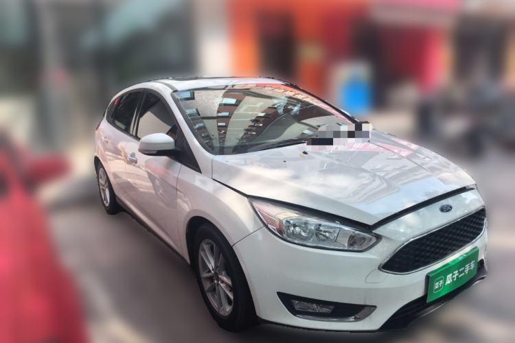 Used Ford Focus 2017 Hatchback 1.6L Manual Fashion Edition SmartDrive Version Front Right 45 Deg