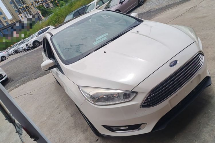 Used Ford Focus 2017 Sedan 1.6L Automatic Fashion Edition Smart Drive Version Front Right 45 Deg