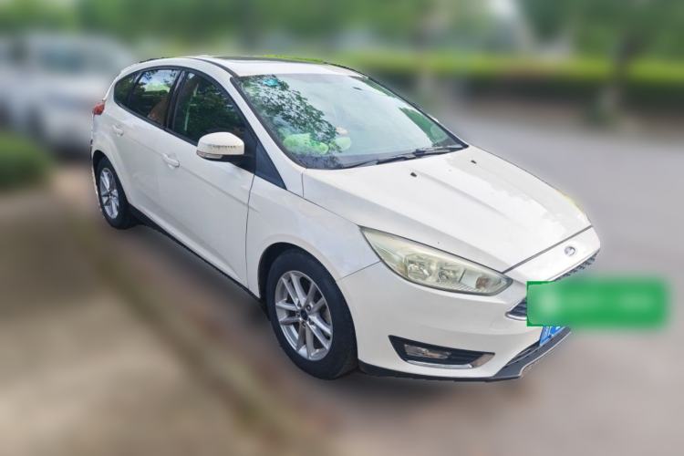 Used Ford Focus 2017 Hatchback 1.6L Manual Fashion Edition SmartDrive Version Front Right 45 Deg