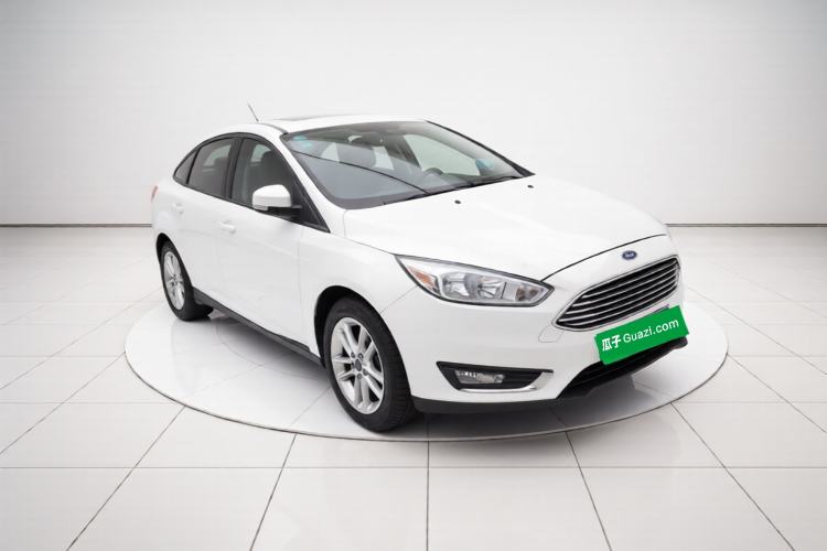 Used Ford Focus 2017 Sedan 1.6L Automatic Fashion Edition Smart Drive Version Front Right 45 Deg