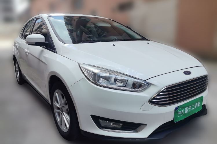 Used Ford Focus 2017 Sedan 1.6L Automatic Fashion Edition Smart Drive Version Front Right 45 Deg