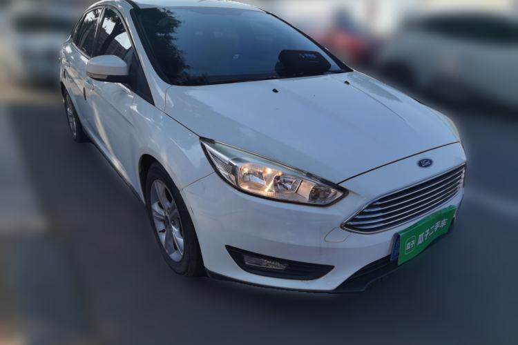 Used Ford Focus 2017 Sedan 1.6L Manual Comfort Plus SmartDrive Edition Front Right 45 Deg
