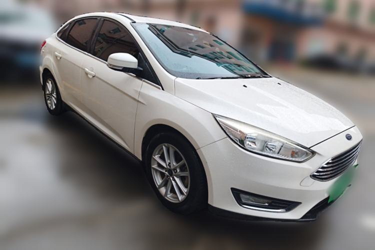 Used Ford Focus 2017 Sedan EcoBoost 180 Automatic Elite Model Front Right 45 Deg
