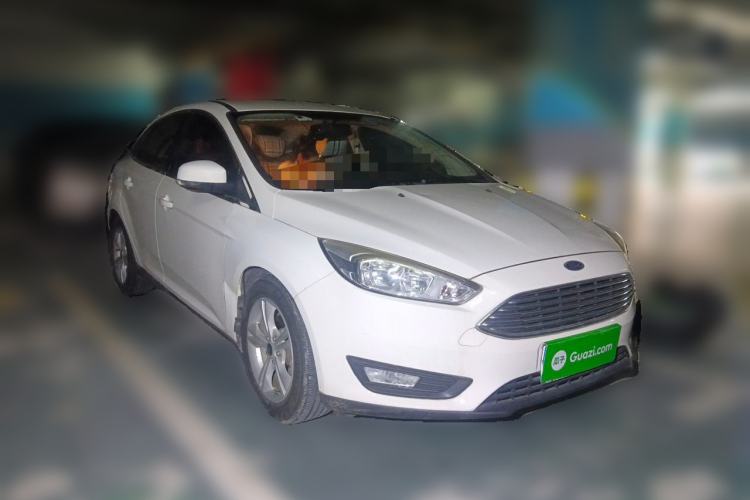 Used Ford Focus 2017 Sedan 1.6L Automatic Comfort Plus SmartDrive Edition Front Right 45 Deg