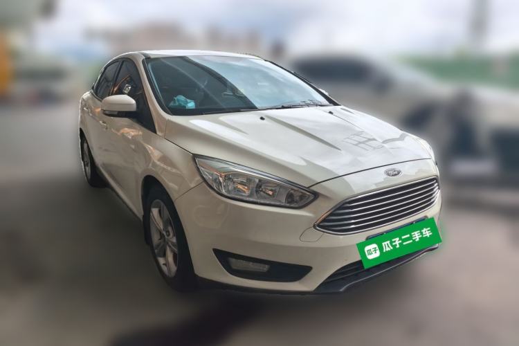 Used Ford Focus 2017 Sedan 1.6L Automatic Comfort Plus SmartDrive Edition Front Right 45 Deg