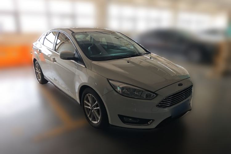 Used Ford Focus 2017 Sedan EcoBoost 180 Automatic Elite Model Front Right 45 Deg