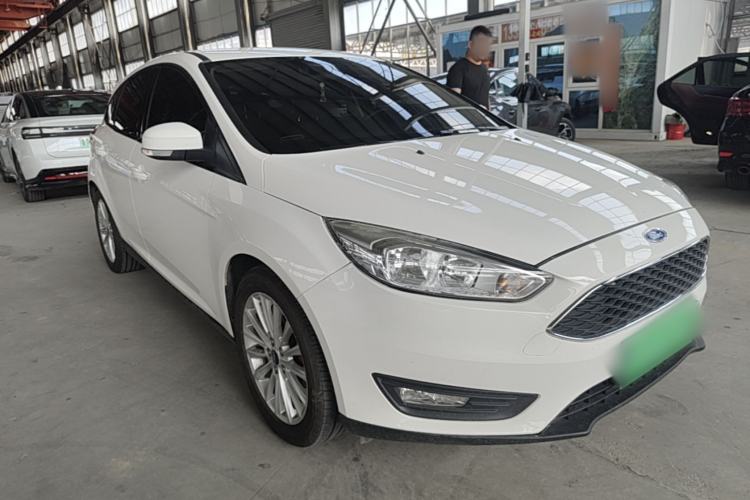 Used Ford Focus 2017 Hatchback 1.6L Manual Comfort Plus SmartDrive Edition Front Right 45 Deg