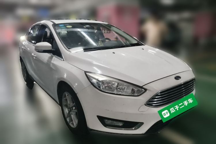 Used Ford Focus 2017 Sedan EcoBoost 180 Automatic Elite Model Front Right 45 Deg
