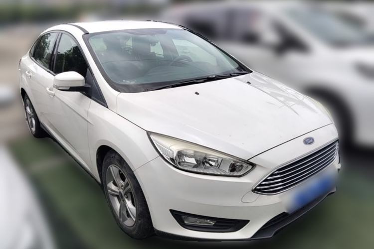 Used Ford Focus 2017 Sedan 1.6L Automatic Comfort Plus SmartDrive Edition Front Right 45 Deg