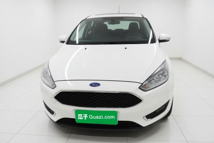 Used Ford Focus 2017 Hatchback EcoBoost 125 Automatic - Ultra-Powerful Style Edition with Smart Drive Features Front