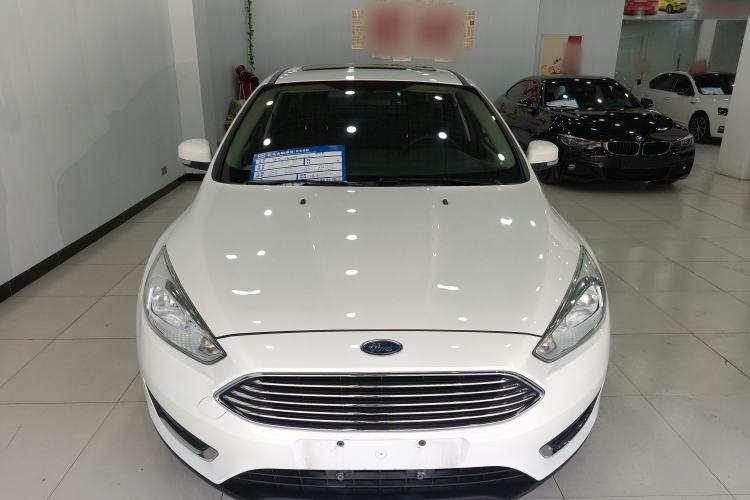 Used Ford Focus 2017 Sedan 1.6L Automatic Fashion Edition Smart Drive Version Front