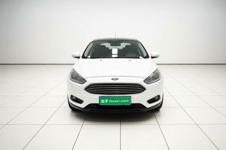 Used Ford Focus 2017 Sedan EcoBoost 125 Automatic Supreme Style SmartDrive Edition Front
