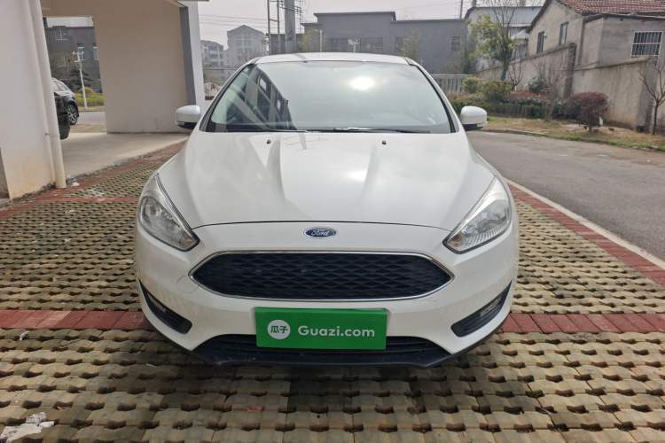 Used Ford Focus 2017 Hatchback 1.6L Automatic Comfort Plus SmartDrive Edition Front
