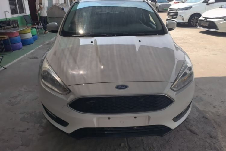 Used Ford Focus 2017 Hatchback 1.6L Manual Comfort Plus SmartDrive Edition Front