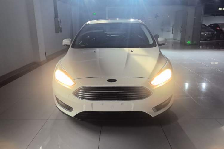 Used Ford Focus 2017 Sedan EcoBoost 180 Automatic Elite Model Front