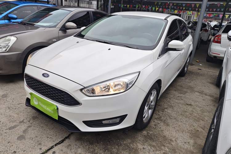 Used Ford Focus 2017 Hatchback 1.6L Automatic Comfort Plus SmartDrive Edition Guazi used car, China used car export, Used car for sale, Used cars, Cheapest cars for sale